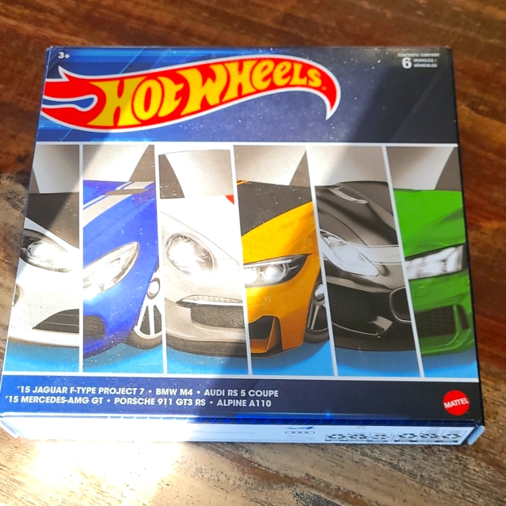 A box set 6 in the set